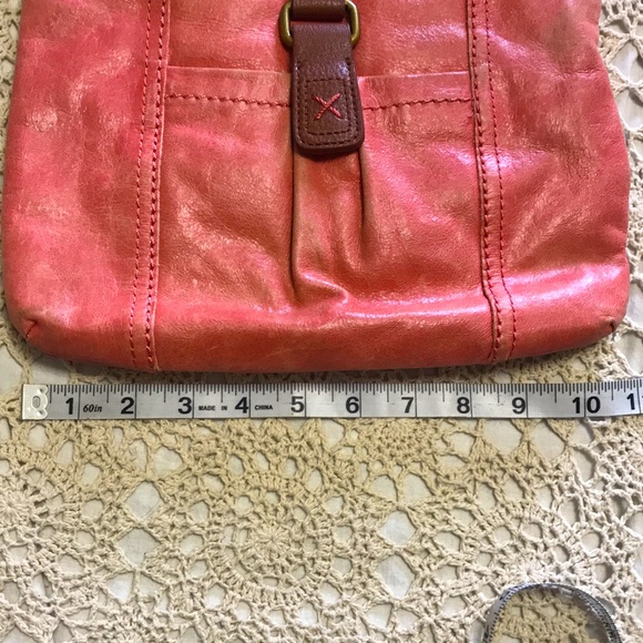 The Sak Crossbody Bag - Picture 8 of 12
